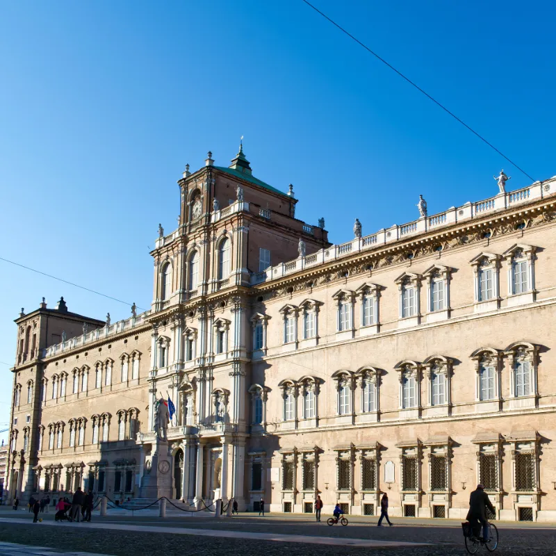 edilizia-e-impiantistica-su-edifici-pubblici-a-modena-carpi